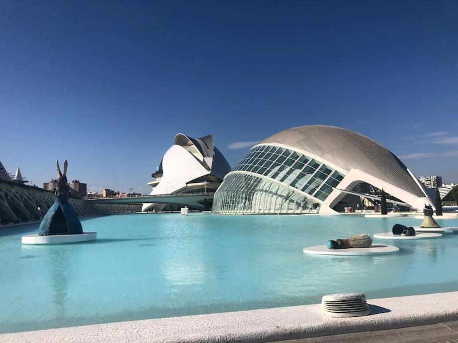 Ferienwohnung Loft Con Estilo Y Terraza En Centro Historico Valencia Exterior foto