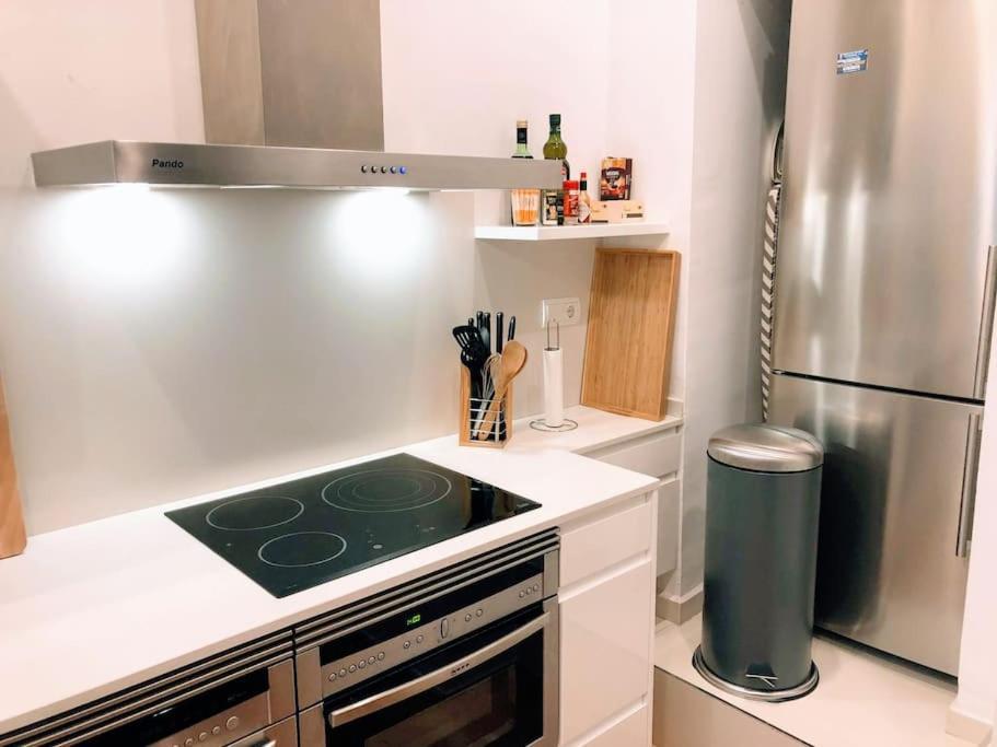 Ferienwohnung Loft Con Estilo Y Terraza En Centro Historico Valencia Exterior foto